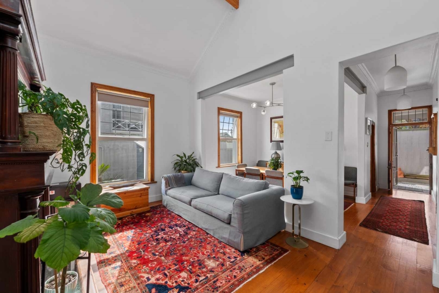 To Let 2 Bedroom Property for Rent in Green Point Western Cape